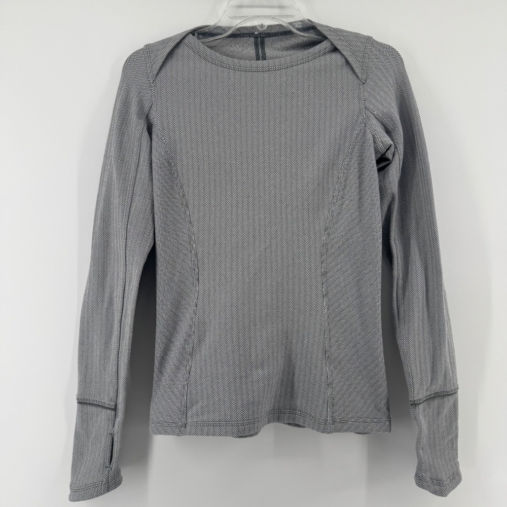 Lululemon Athletic Top Women‎ 4 Grey Herringbone Long Sleeve Thumbholes Pocket